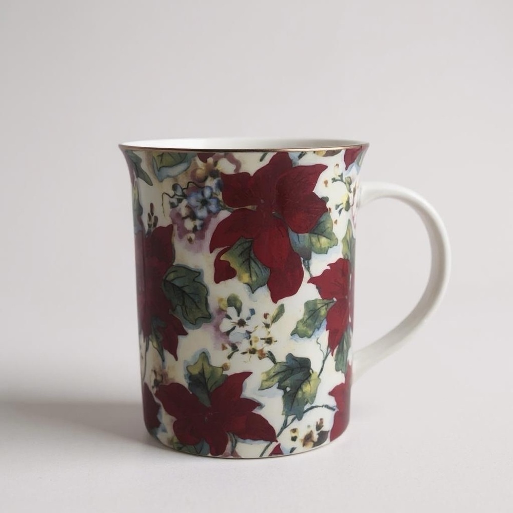 Grass Teaware Decorative Poinsettia Coffee Mug, 12 oz, Floral Pattern, White